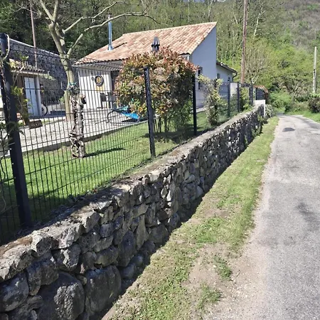 Maison Colette Bed & Breakfast
